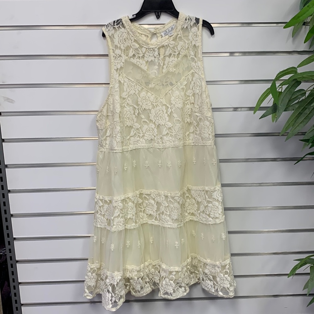 Rebellion Ivory Sleeveless lace dress